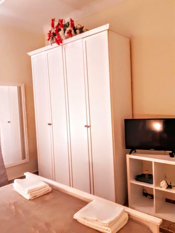 Sonny House Re Di Affittacamere Quarto em Acomodações Particulares Roma