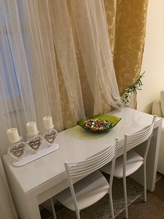 Sonny House Re Di Affittacamere Quarto em Acomodações Particulares